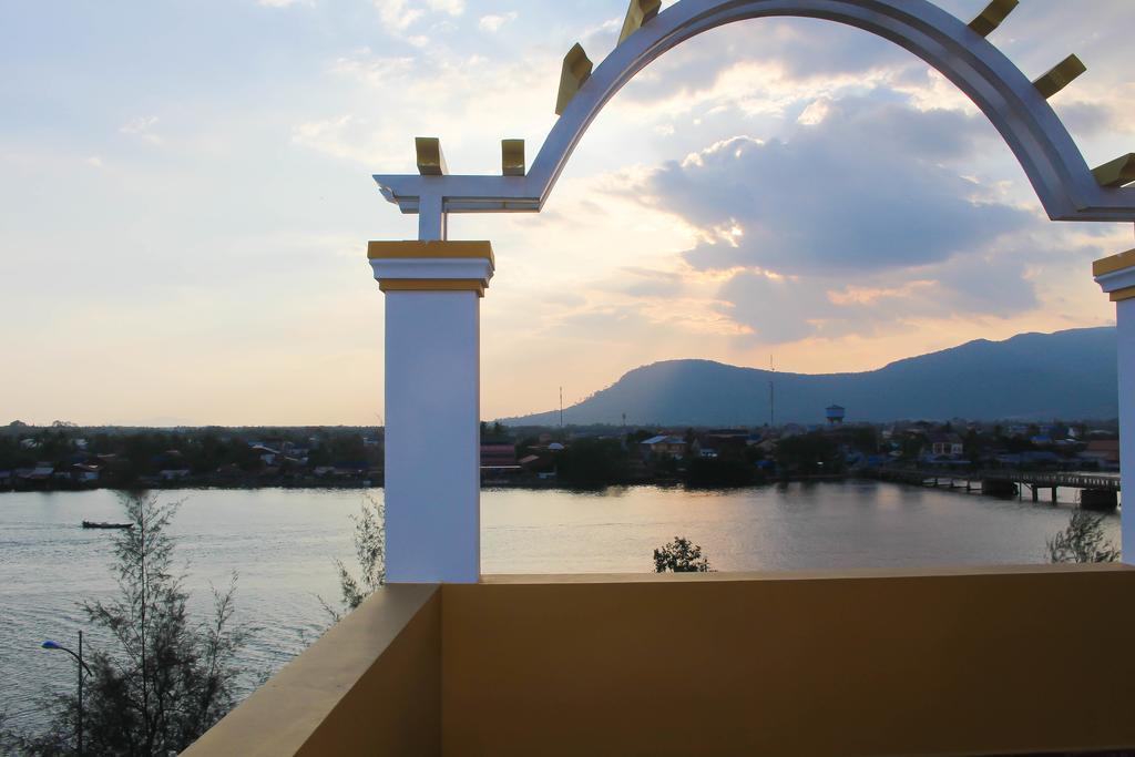 Good Morning Kampot Otel Dış mekan fotoğraf