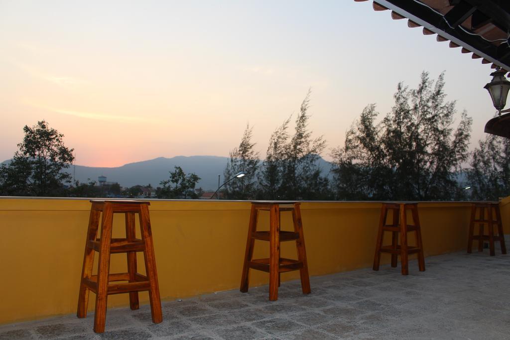 Good Morning Kampot Otel Dış mekan fotoğraf