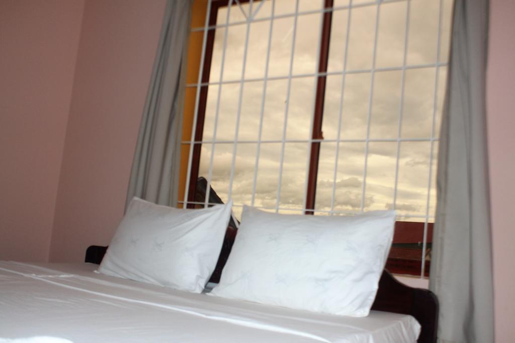 Good Morning Kampot Otel Dış mekan fotoğraf