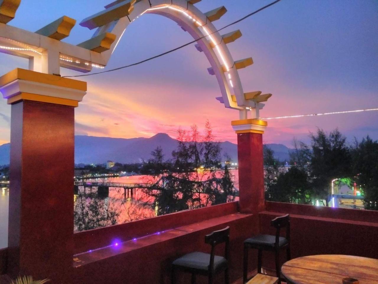Good Morning Kampot Otel Dış mekan fotoğraf